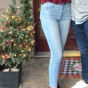 Women’s skinny jeans